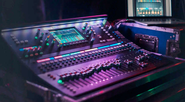 Allen & Heath SQ Mixer bekommen neue Firmware