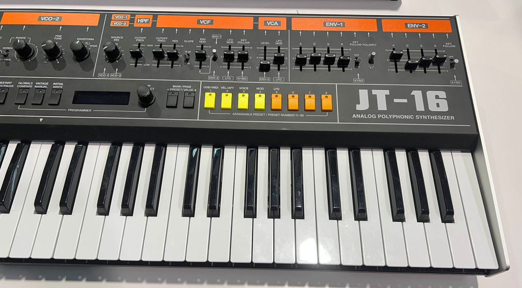 Behringer JT-16