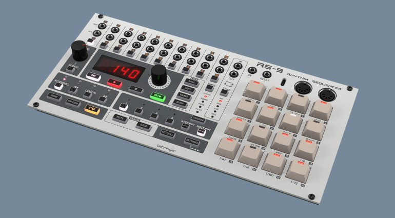 Behringer RS-9