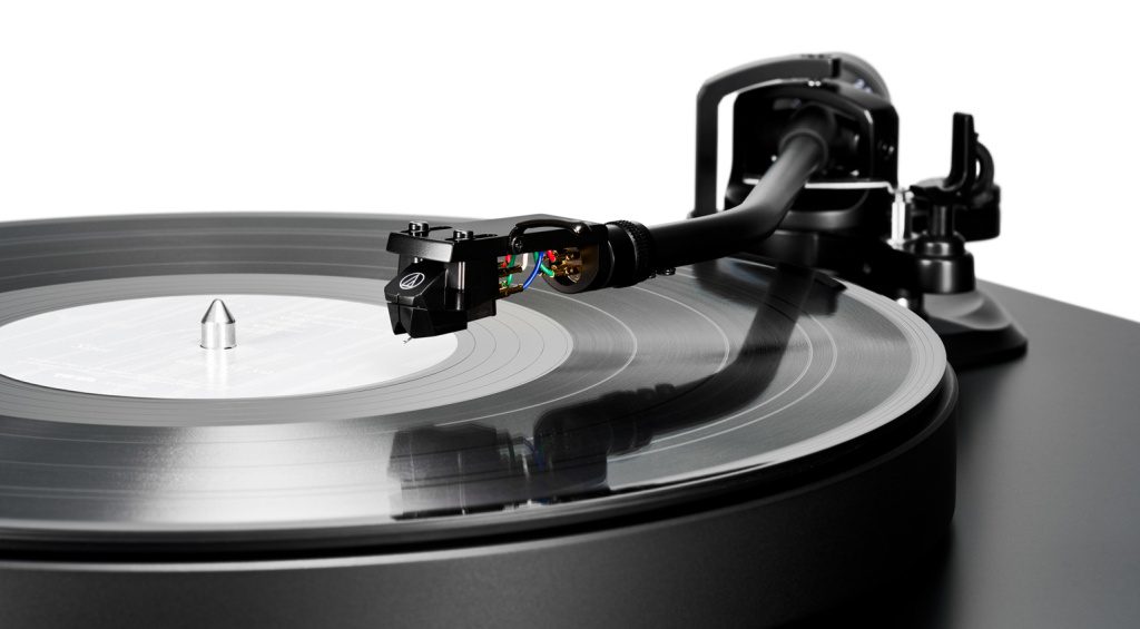 AT-LP8X bietet eine Auto-Stop-Funktion