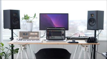 Monitor-Deals von ADAM Audio, Yamaha und IK Multimedia