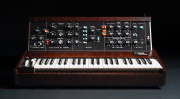 Moog Minimoog Model D 2022