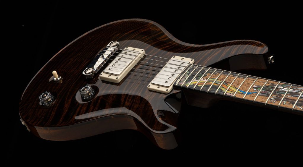 Im Rahmen der PRS 40th Anniversary werden zwei Flaggschiffe aus eigener Produktion vorgestellt. Die Custom 24 und die Mc Carty Dragon.