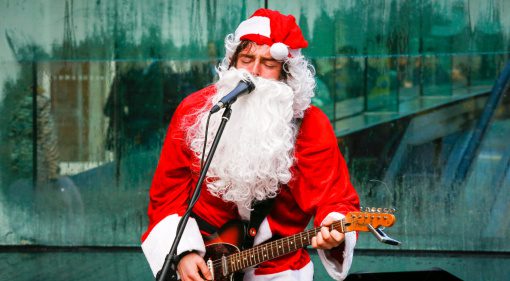 Dein erstes Gitarren-Set: Geschenkideen für Weihnachten!