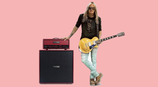 Hier ist er, der neue Blackstar DA100 Ruby! Eine sinnvolle Kollaboration zwischen dem Hersteller und Gitarren-Virtuose Doug Aldrich.