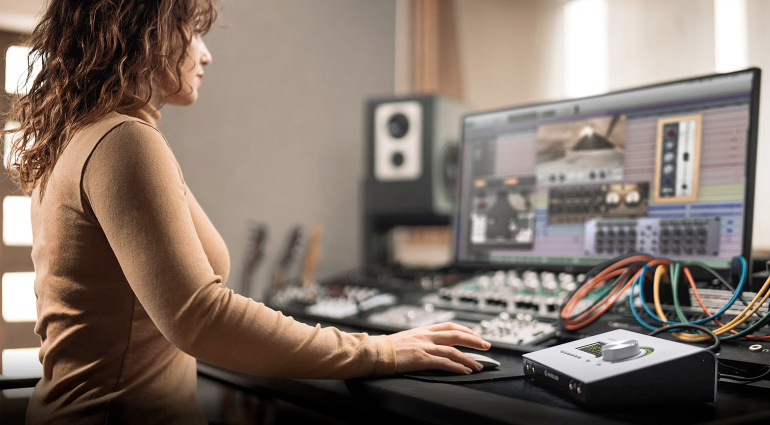 Pro-Audiointerfaces für Studio und Recording