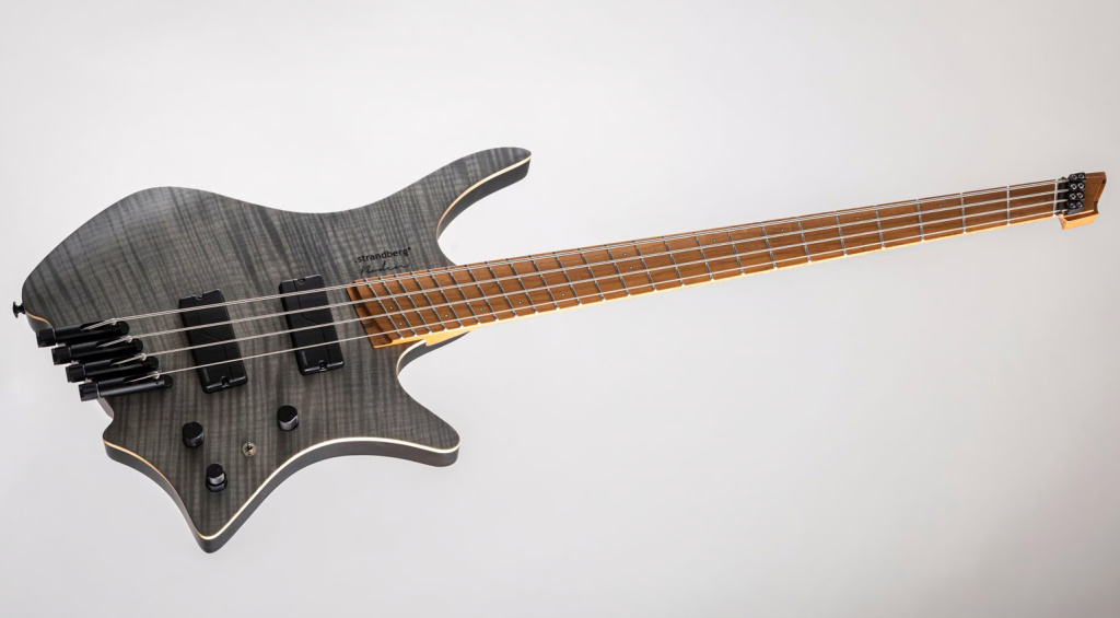 Der Strandberg Boden Bass Standard 4 vereint ein extrem geringes Gewicht und hohen Spielkomfort mit einem vollmundigen, tiefen Sound!